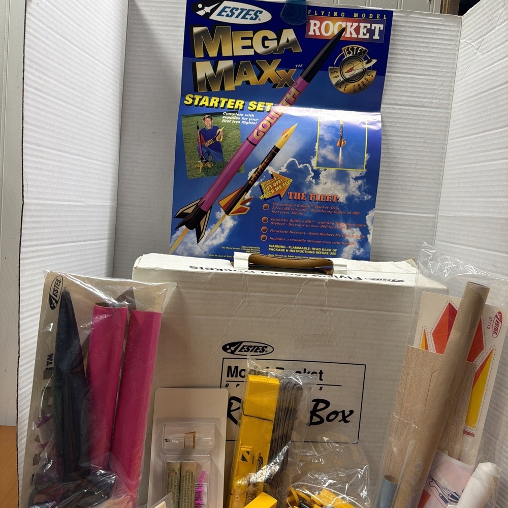 ESTES MEGA MAXX MODEL ROCKET Starter Set #1474 AGES 10+ Adult Supervision NEW